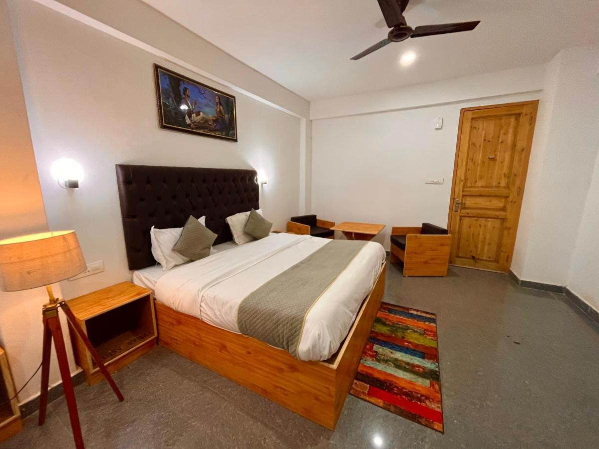 Hotel Beas River Retreat - A Riverside Hotel With Balcony Manāli Extérieur photo
